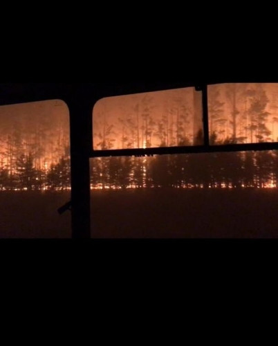 История одного спасения. Пожарный из Магнитогорска рассказал, как тушили лесной пожар в Париже