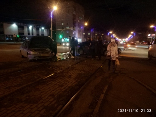 Пострадали пассажиры и пешеходы. В Магнитогорске за сутки произошло четыре ДТП с пострадавшими