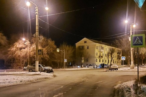 Думал, что едет по главной дороге? В Магнитогорске 42-летний водитель «Субару» устроил ДТП на перекрёстке