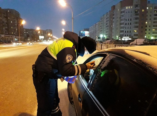 В Магнитогорске за три дня было выявлено 13 водителей в состоянии опьянения. Трое из них – «повторники»