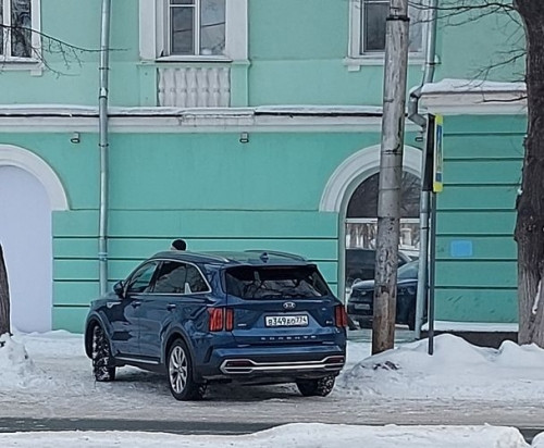Наказание неотвратимо! Тысячу рублей заплатит водитель, который оставил машину на пешеходном переходе