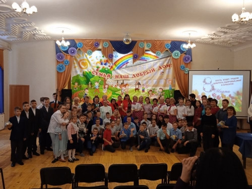 Наобщались от души! В Магнитогорске волонтёры представили свой вариант празднования 8 Марта