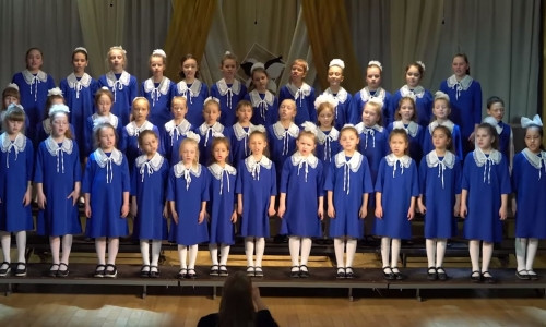 Голосуем за наших ребят! Детский хор из Магнитогорска борется за победу в конкурсе песен о городе