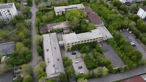 И земля, и здание. В Магнитогорске выставили на торги комплекс бывшего ремесленного училища на левом берегу