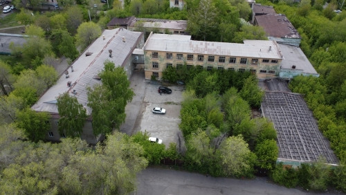 И земля, и здание. В Магнитогорске выставили на торги комплекс бывшего ремесленного училища на левом берегу