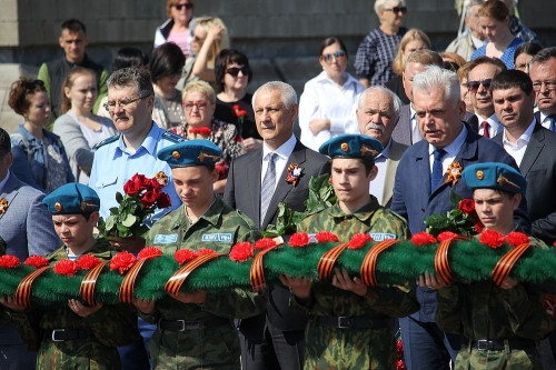 В памяти народной. В Магнитогорске сегодня вспоминают погибших в Великой Отечественной войне