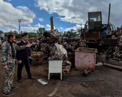 Предупредили о скупке краденого! В Магнитогорске полиция нагрянула в пункты приёма металлолома