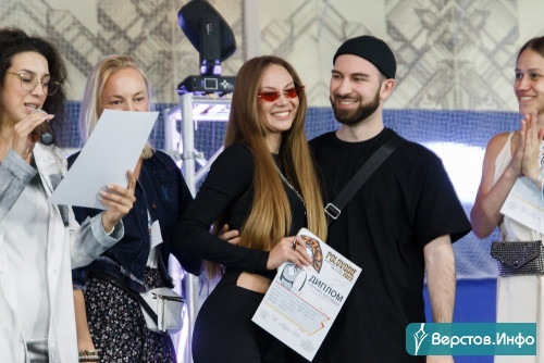 Гран-при досталось магнитогорскому дизайнеру! В выходные прошёл 23-й фестиваль моды и музыки «Половодье-2022»