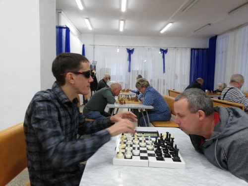 И терапия, и спорт. В Магнитогорске пройдёт инклюзивный фестиваль по быстрым шахматам