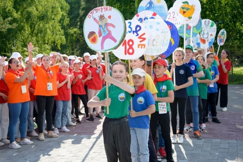 Формируют активную гражданскую позицию. Программы детских центров ПАО «ММК» одержали победу в областном конкурсе