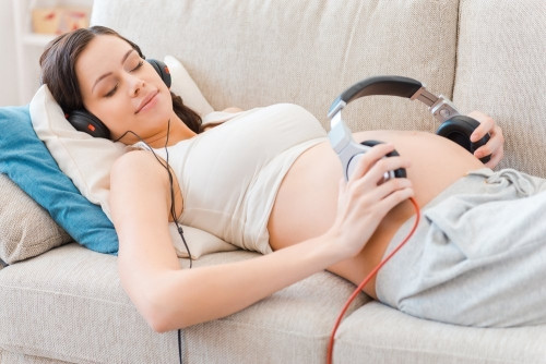 Беременность в музыке