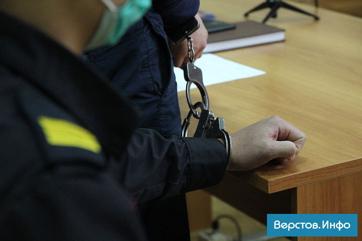 Ночные бабочки магнитогорск. Девушка в ночном городе. Проституция ночные бабочки. Элитные ночные бабочки. Ночные бабочки магнитогорск.